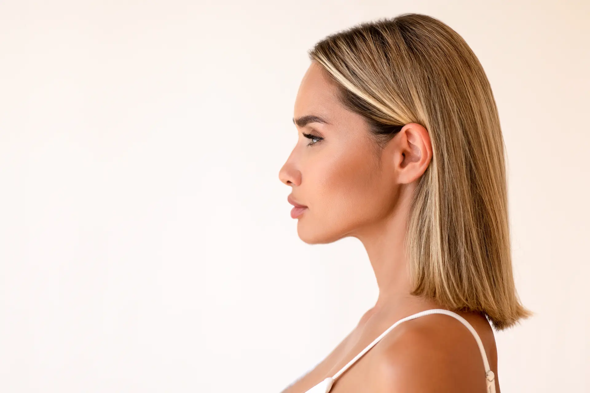 Filler Longevity Guide: What to Expect in Lips, Under Eyes, Jawline & More 